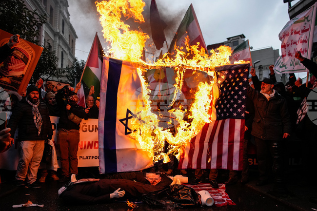 APTOPIX Turkey Iran Protest