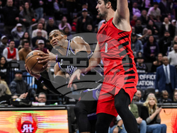 Trail Blazers Kings Basketball