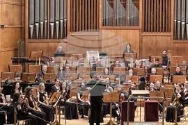 Joshua Bell Performs with Sofia Philharmonic in Sofia's Bulgaria Hall