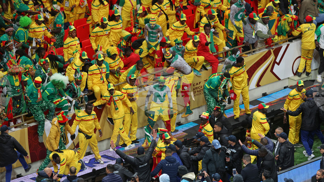 Африканската футболна конфедерация осъди инцидентите по време на финала между Мароко и Сенегал