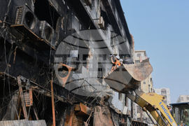 Pakistan Shopping Plaza Fire