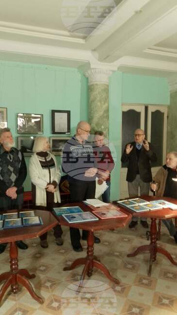 Изложба под надслов „Снимка на годината“ бе открита в Българския културен дом в Одеса