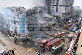 Pakistan Shopping Plaza Fire