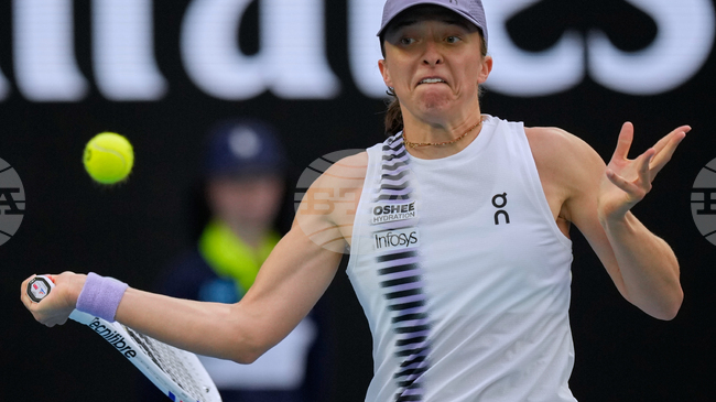 Ига Швьонтек и Мира Андреева стартираха с победи на Откритото първенство на Австралия, Барбора Крейчикова загуби на старта