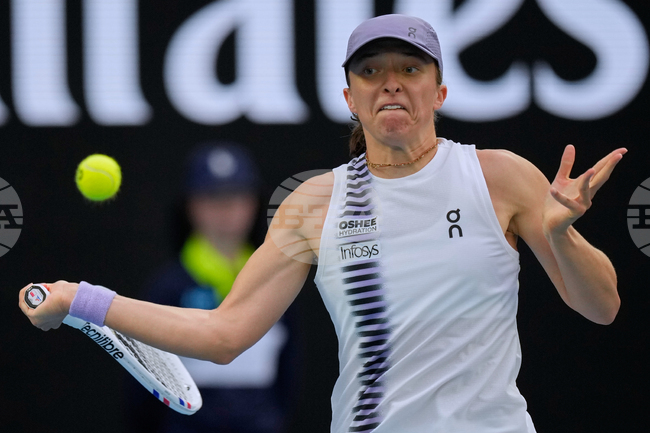 Ига Швьонтек и Мира Андреева стартираха с победи на Откритото първенство на Австралия, Барбора Крейчикова загуби на старта