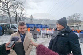 Велико Търново - "Кроношпан" - работници - протест