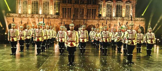 Министерство на отбраната: Гвардейският представителен духов оркестър участва в международен музикален парад в Германия