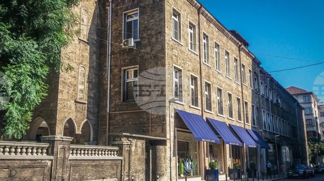 Свещеникът Владимир Дойчев от храм „Св. Наум Охридски“ не рекламира стоки и услуги в медиите и в социалните мрежи, съобщават от Софийската митрополия