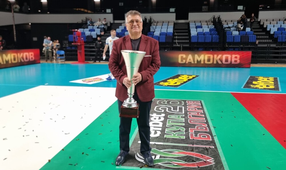 Президентът на волейболния Нефтохимик Огнян Томов: "Когато няма резултати, трябва да има промяна"