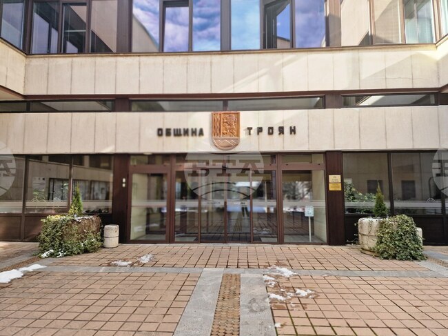 Служители на „Информационно обслужване“ ще помагат на жители на Троян да се запознаят с възможностите на приложението „еЗдраве“