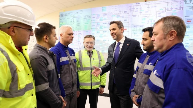 Министърът на енергетиката на Турция и директорът на "Росатом" посетиха АЕЦ „Аккую“