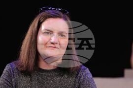 Бургас - театър - Надя Панчева - интервю