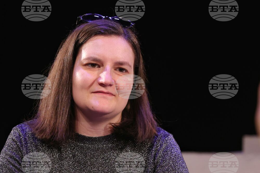 Бургас - театър - Надя Панчева - интервю