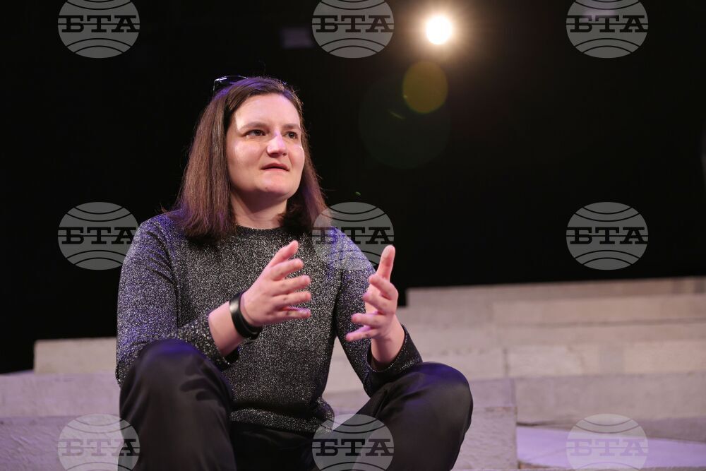 Бургас - театър - Надя Панчева - интервю