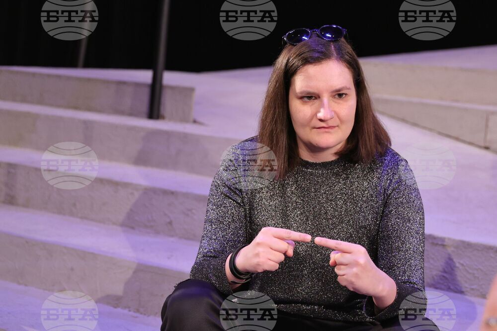 Бургас - театър - Надя Панчева - интервю