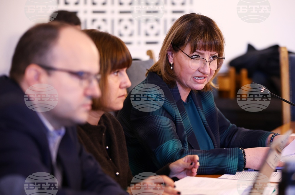 Народно събрание - Комисия по конституционни и правни въпроси