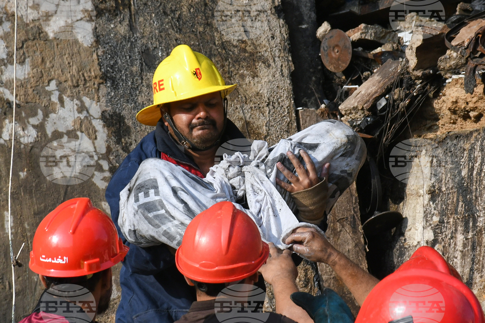 Pakistan Shopping Plaza Fire