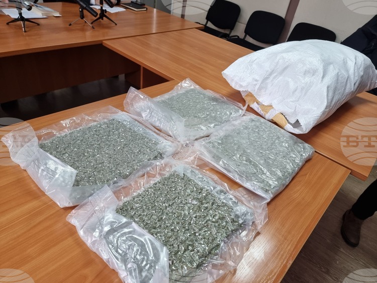 Marijuana Worth EUR 5.5 Mln Seized at Lesovo Border Checkpoint