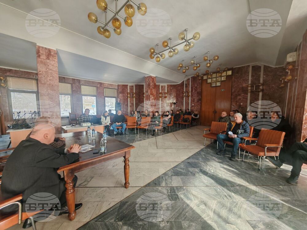 Втора информационна среща във връзка с въвеждане на еврото е организирала Областна администрация – Габрово