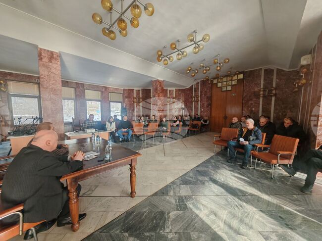 Втора информационна среща във връзка с въвеждане на еврото е организирала Областна администрация – Габрово