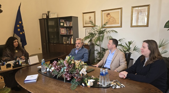 Областна администрация Варна: Партньорство по социално чувствителни теми в името на здравето и живота на хората, обсъдиха областният управител и БЧК - Варна