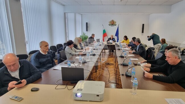 Областен координационен център за координация на наблюдението и контрола при въвеждането на еврото заработи в Шумен