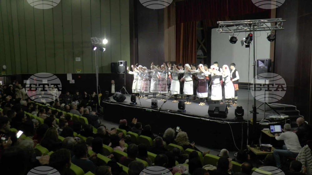 Реновираната зала на Дома на културата в Босилеград беше открита с концерт 