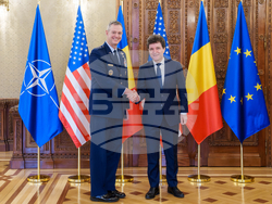 Румъния - Алексъс Гринкевич - Никушор Дан - среща