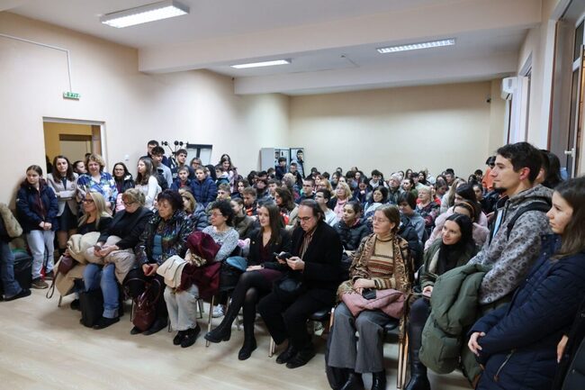 Националното състезание по лингвистика се състоя в столичното 133-то Средно училище „А. С. Пушкин“ 