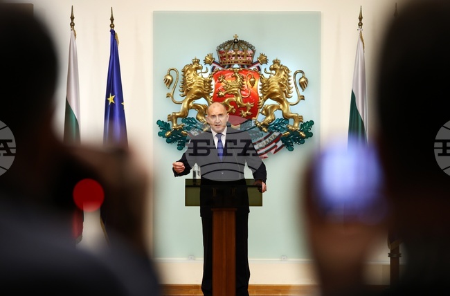 Head of State Radev to Leave President's Administration Building on January 23