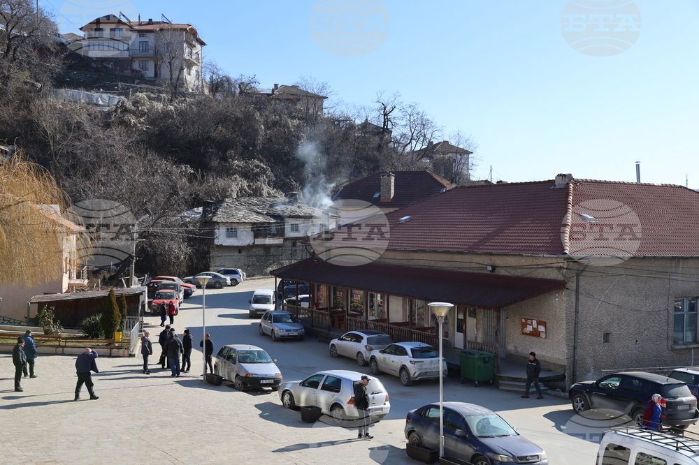 Общинският съвет в Сатовча прие решение за събаряне на сградата на бившето училище в село Плетена