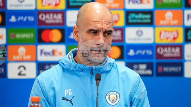 Фил Фоудън е на разположение за Манчестър Сити в Шампионската лига, въпреки че има контузия на ръката, обяви Пеп Гуардиола