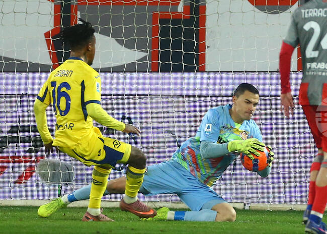 Вратарят на Кремонезе Аудеро бе забравен от клубния автобус при визитата на Сасуоло