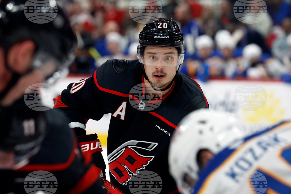 Sabres Hurricanes Hockey