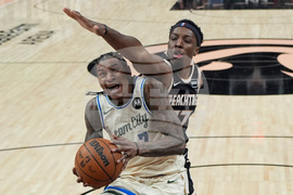 Bucks Hawks Basketball