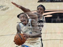 Bucks Hawks Basketball