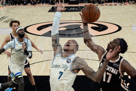 Bucks Hawks Basketball