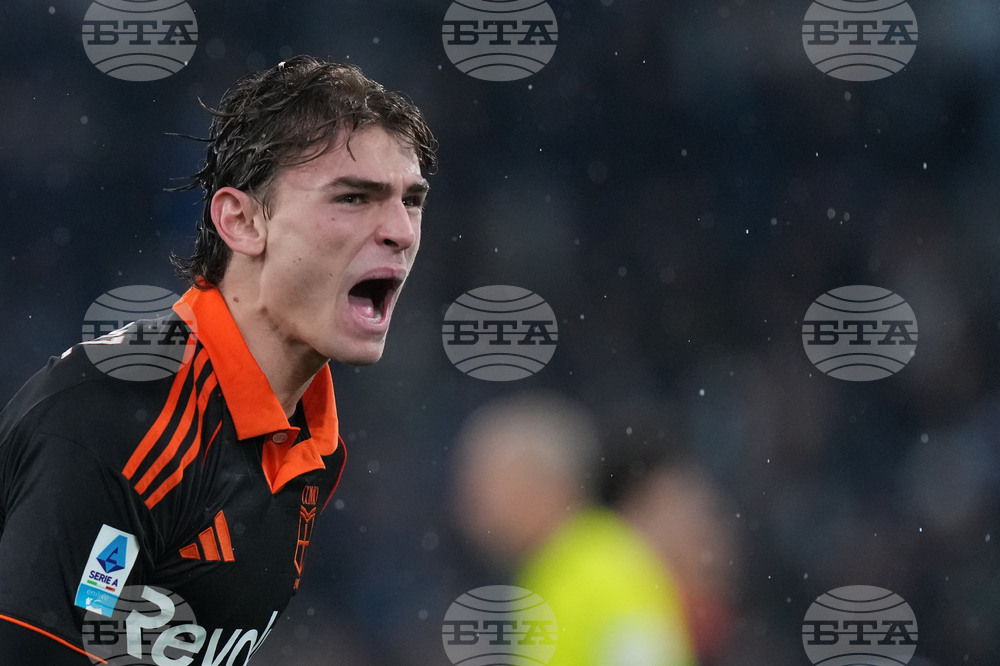 Нико Пас вкара два гола и пропусна дузпа при категоричен успех на Комо срещу Лацио