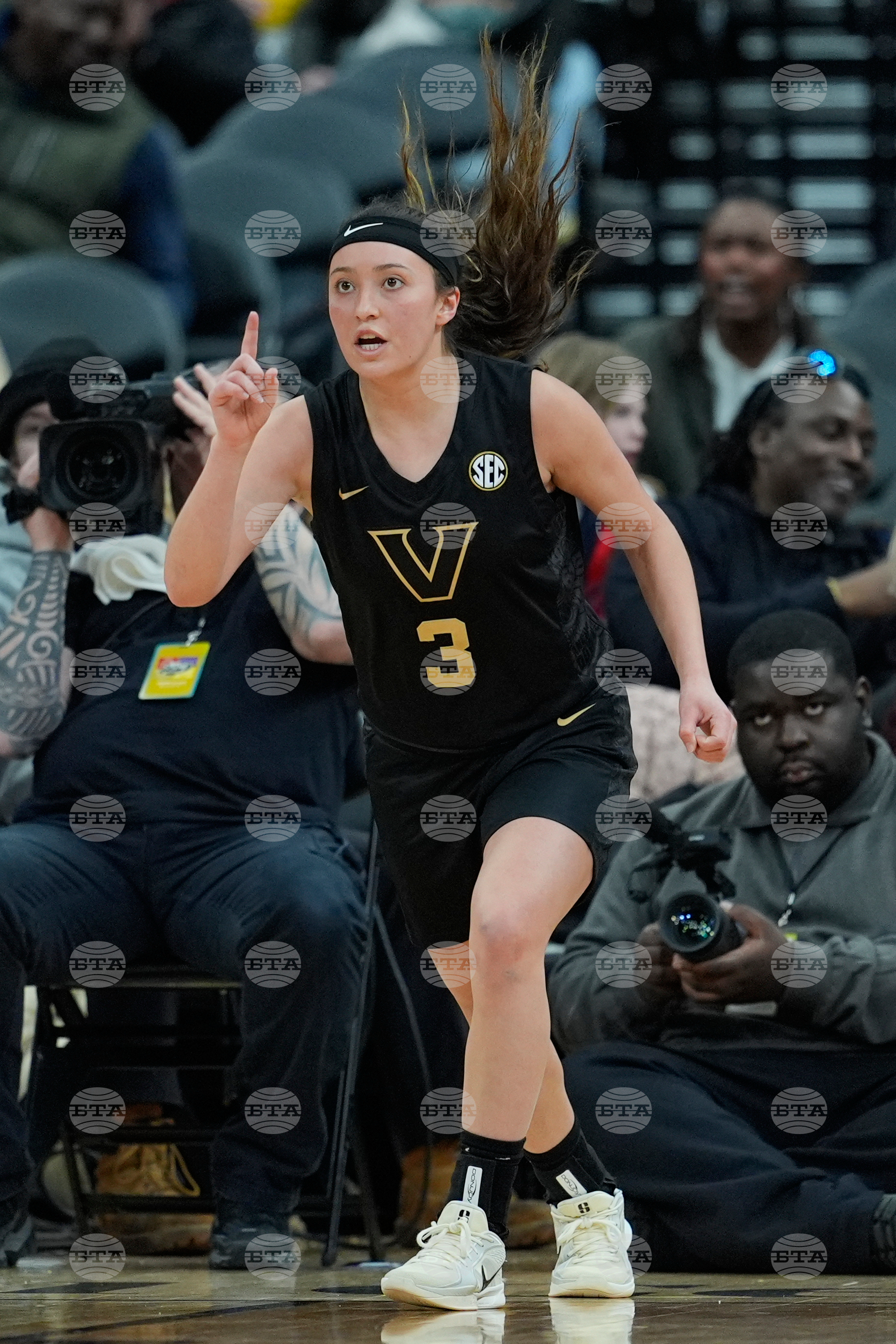 Michigan Vanderbilt Basketball