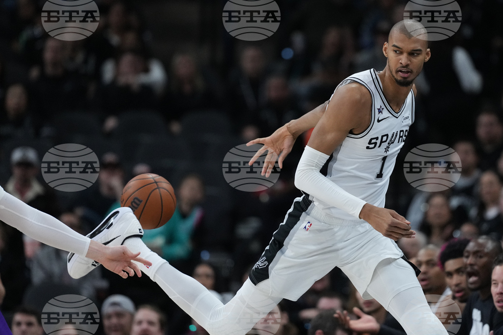 Jazz Spurs Basketball