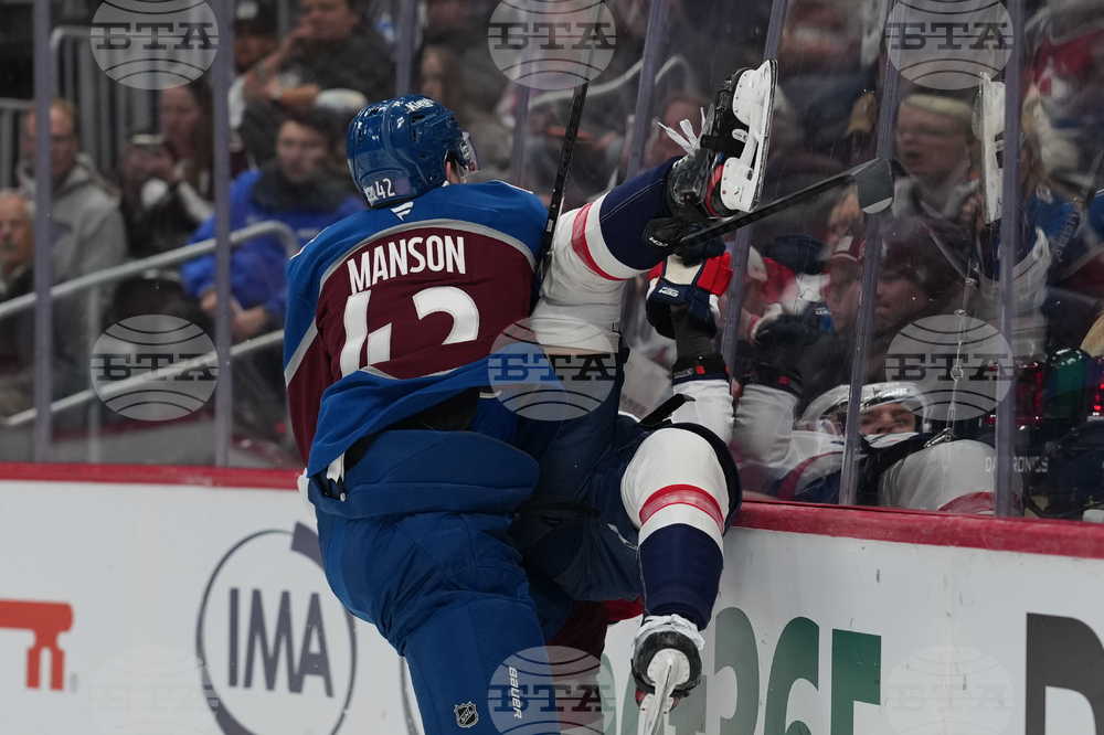 Capitals Avalanche Hockey