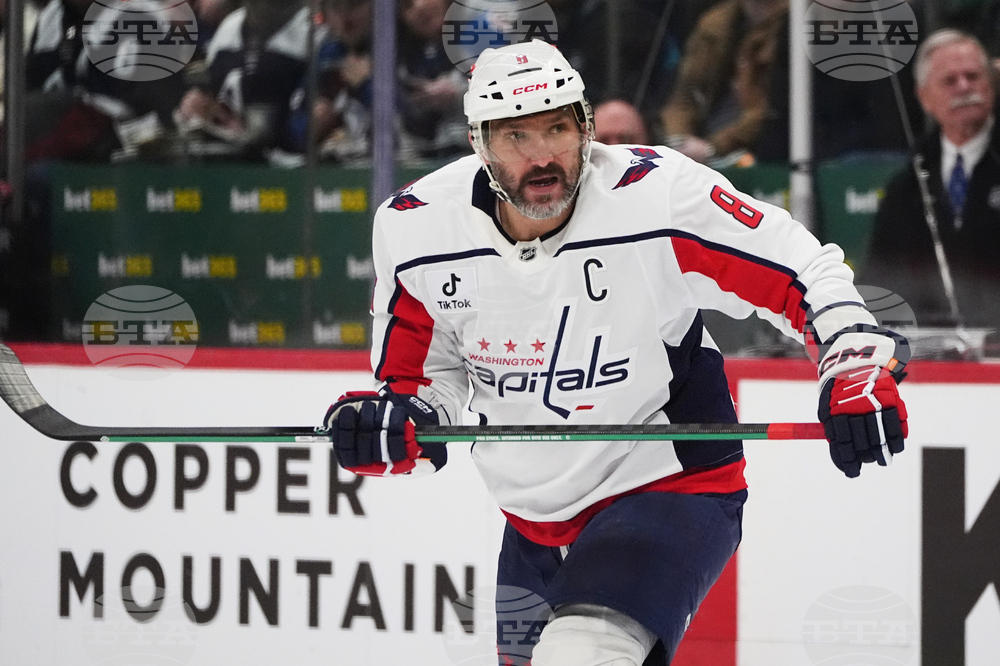 Capitals Avalanche Hockey