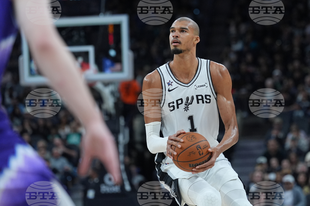 Jazz Spurs Basketball