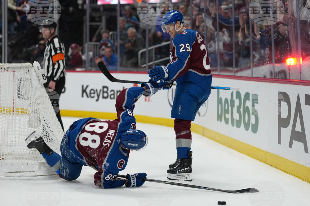 Capitals Avalanche Hockey