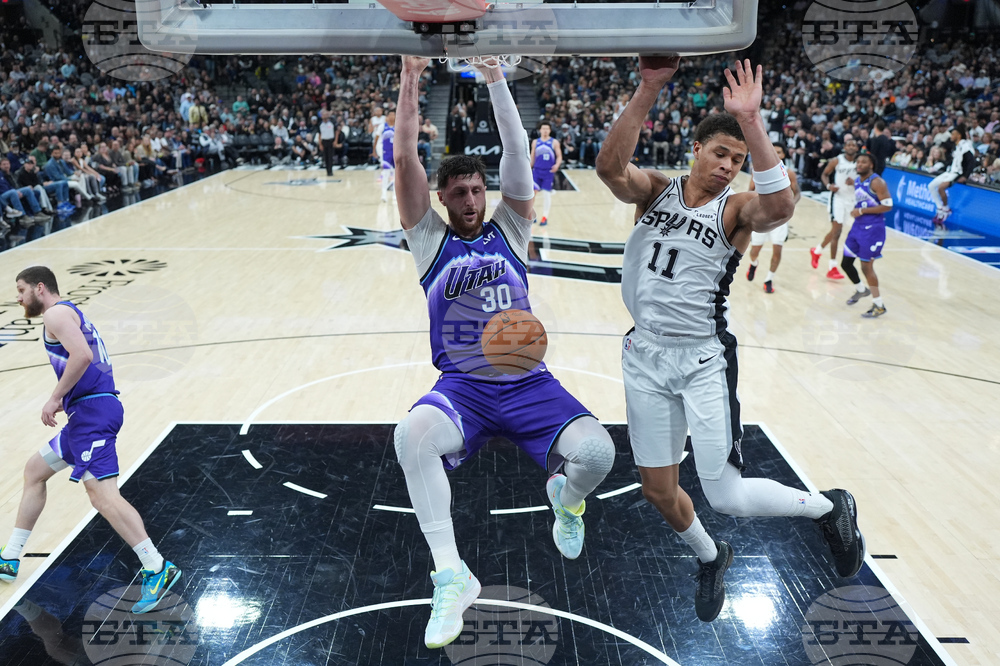 Jazz Spurs Basketball