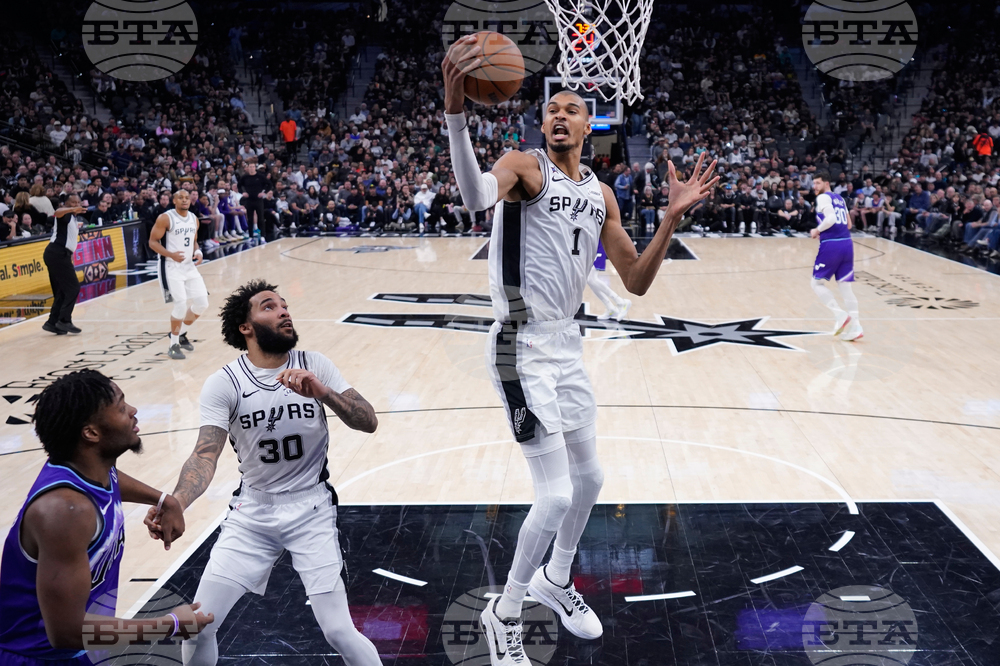 Jazz Spurs Basketball