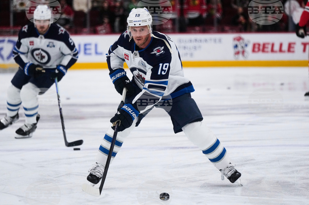 Jets Blackhawks Hockey