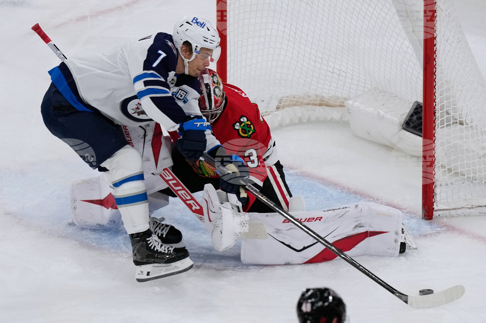 Jets Blackhawks Hockey