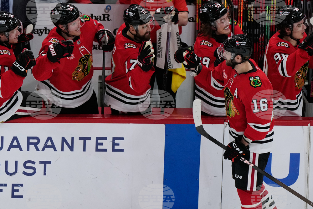 Jets Blackhawks Hockey