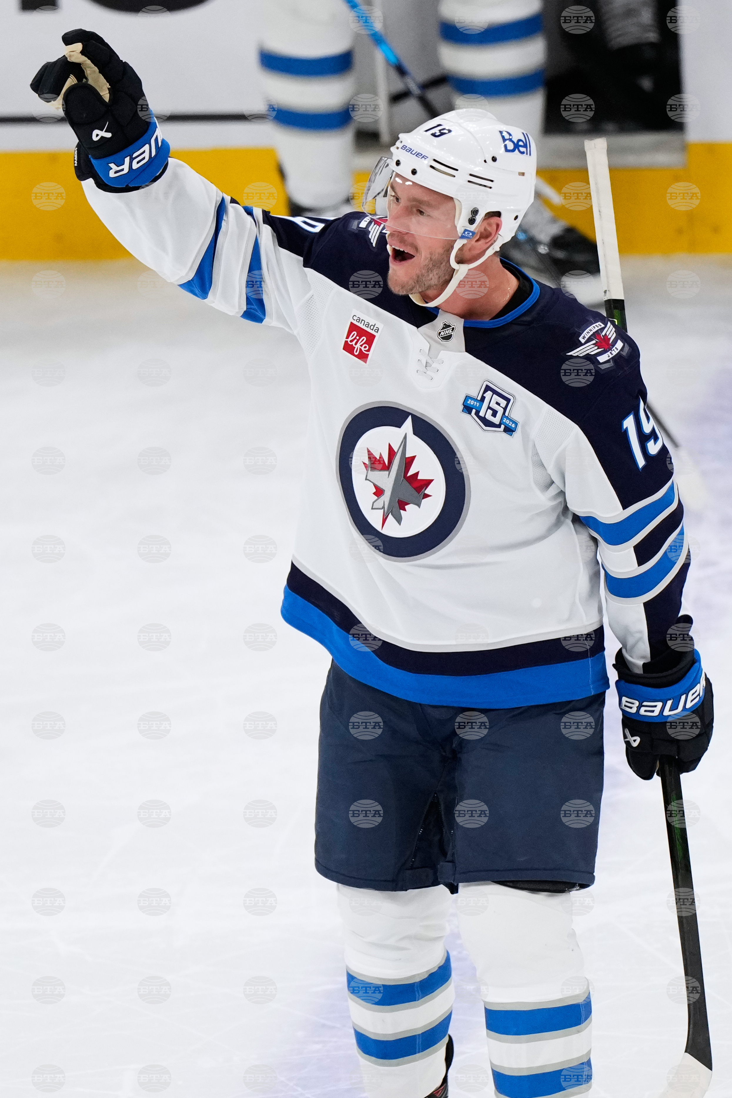 Jets Blackhawks Hockey